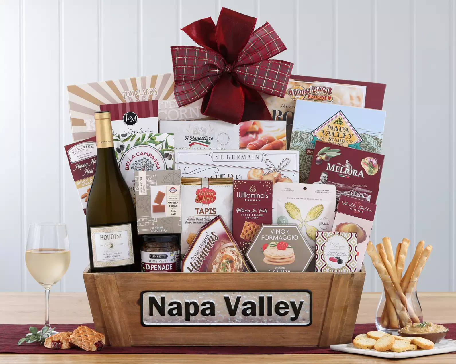 Houdini Chardonnay Gourmet Gift Basket